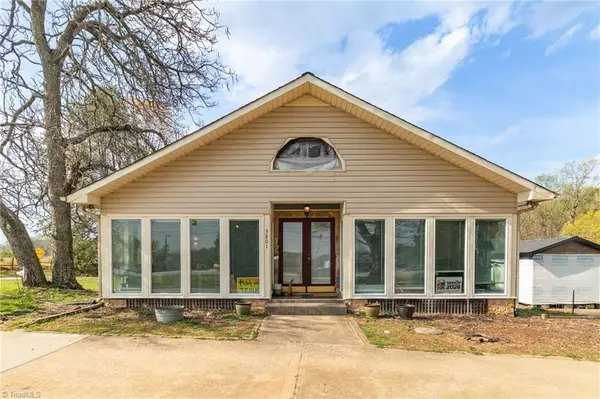 3801 Oak Ridge Road, Summerfield, NC 27358