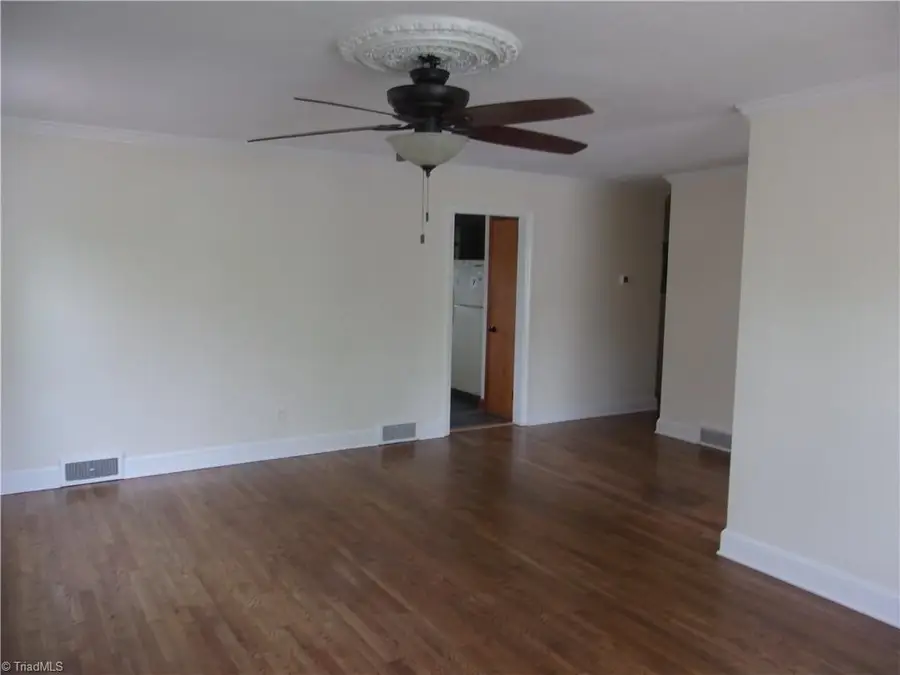 412 Peace Street, High Point, NC 27262 - #3