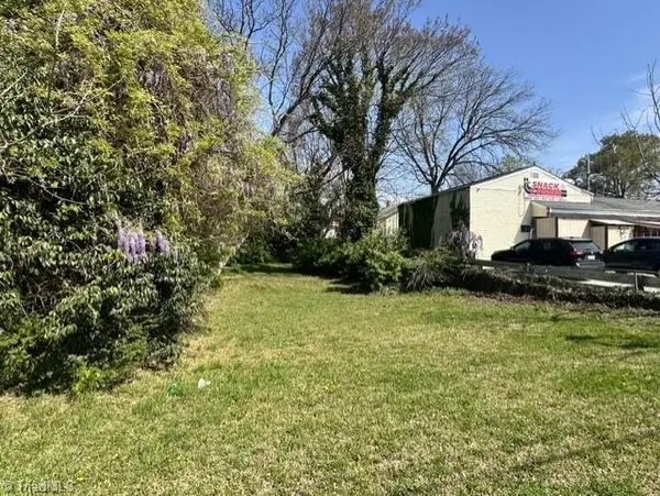 1907 Green Drive, High Point, NC 27260