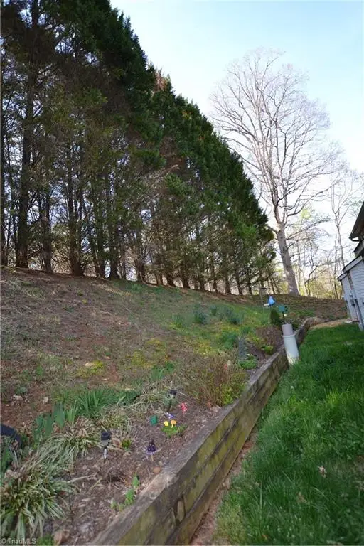 525 Highland Park Drive #H, Eden, NC 27288 - #2