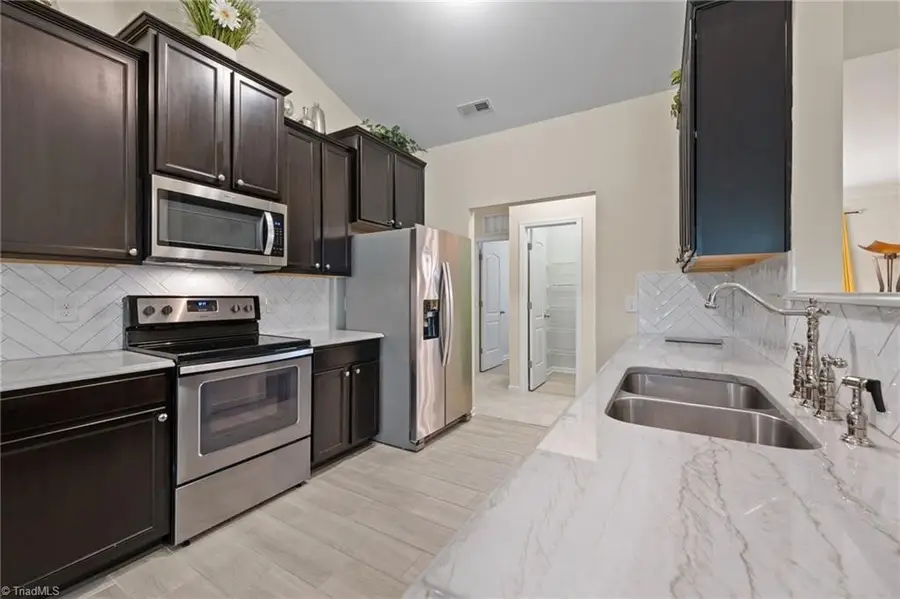 206 Carson Woods Drive, Burlington, NC 27215 - #3