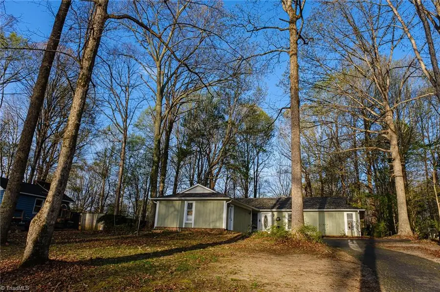 752 Magnum Drive, Walkertown, NC 27101 - #2