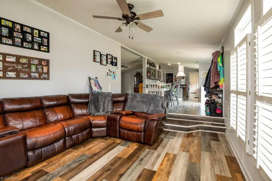 305 Whispering Oaks Drive, Lexington, NC 27292 - #3