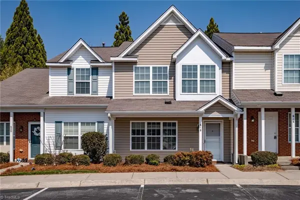 618 Grasswren Way, Greensboro, NC 27409