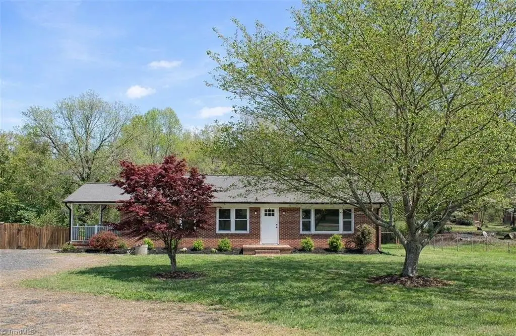 1907 Us Highway 29 Bus, Reidsville, NC 27320 - #1