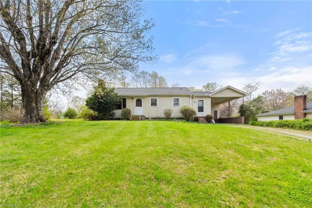 6111 Phelps Circle, Bethania, NC 27105 - #1