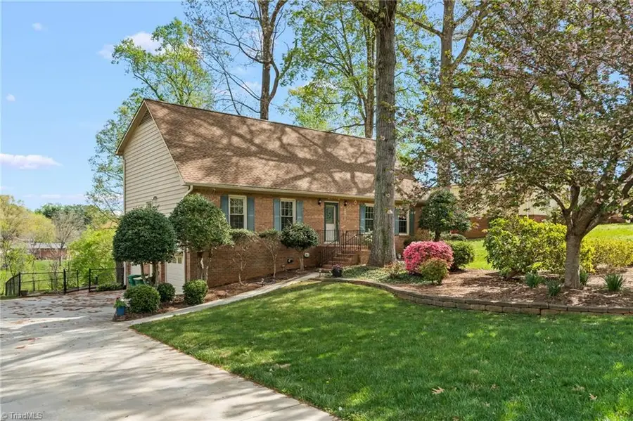 7000 Bridgewood Road, Clemmons, NC 27012 - #3