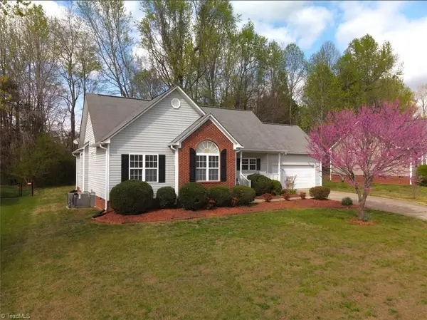 213 Drake Lane, Mebane, NC 27302