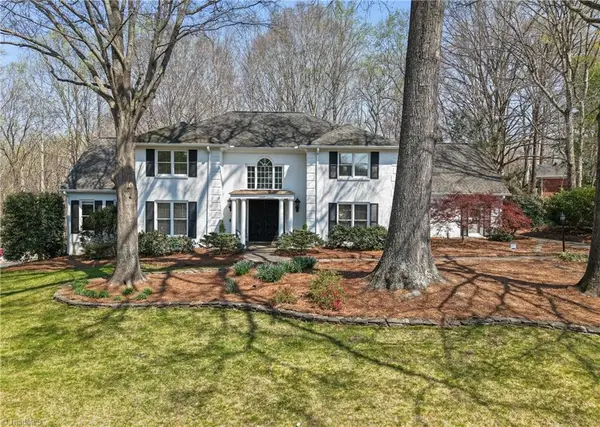 5009 Knob View Trail, Winston-Salem, NC 27104