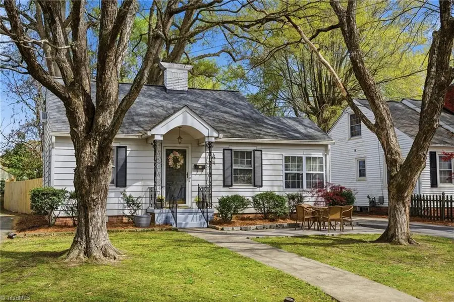 905 Watson Avenue, Winston Salem, NC 27103 - #2