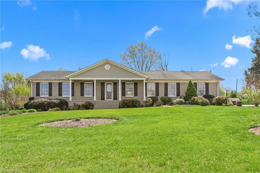 4907 Montevista Drive, Greensboro, NC 27407 - #3