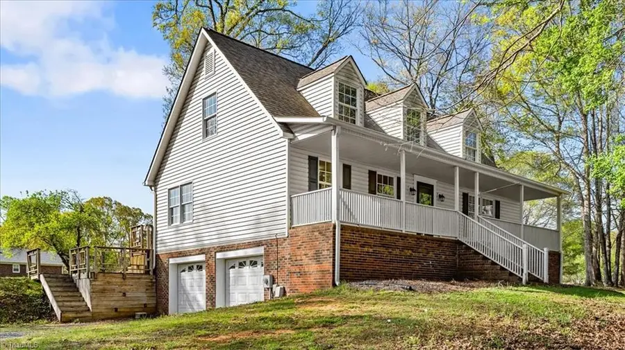 1116 Pinoak Road, Greensboro, NC 27455 - #2