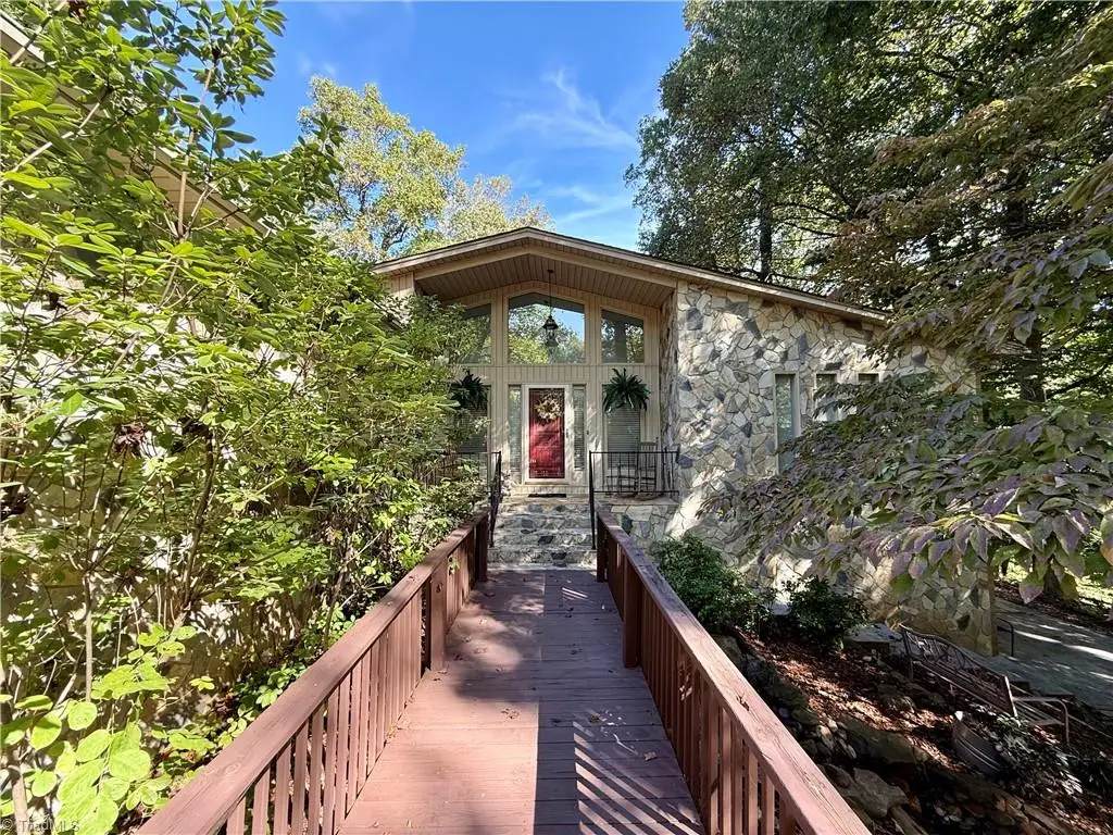 7352 Oak Bucket Road, Thomasville, NC 27360 - #1