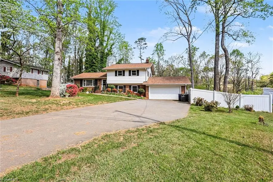 2801 Brookhill Drive, Winston Salem, NC 27127 - #3