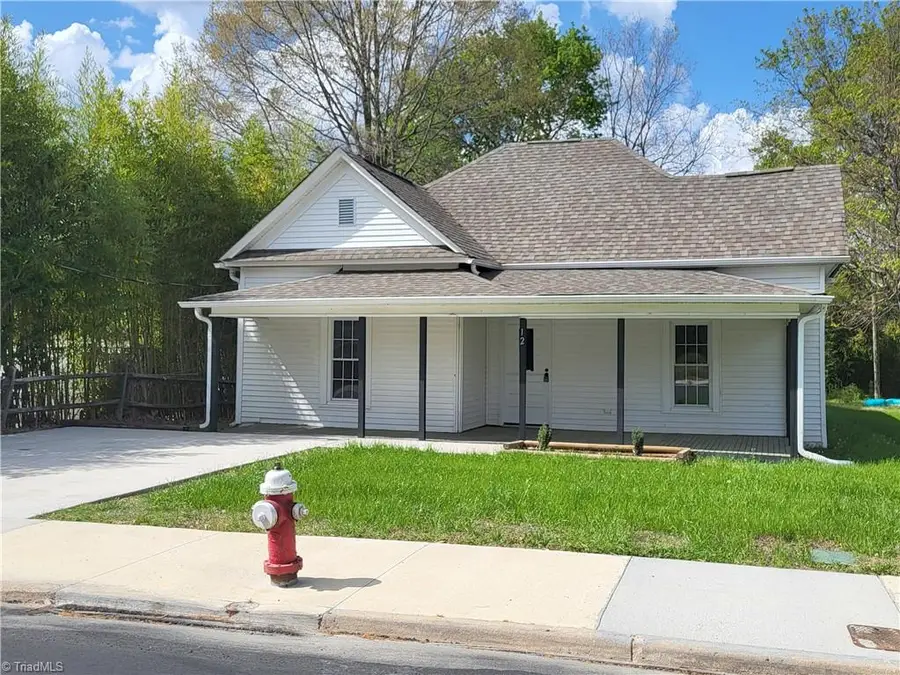 12 Forsyth Street, Thomasville, NC 27360 - #2