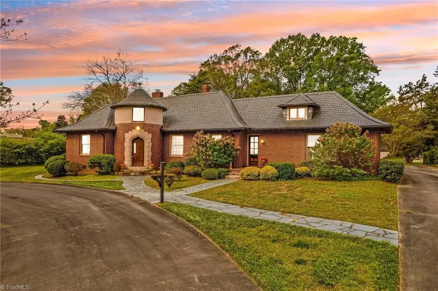 725 Mocksville Avenue, Salisbury, NC 28144 - #2