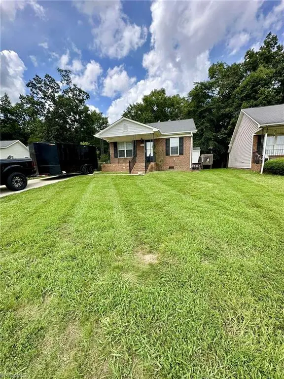 2127 Fairbrother Street, Greensboro, NC 27405 - #3