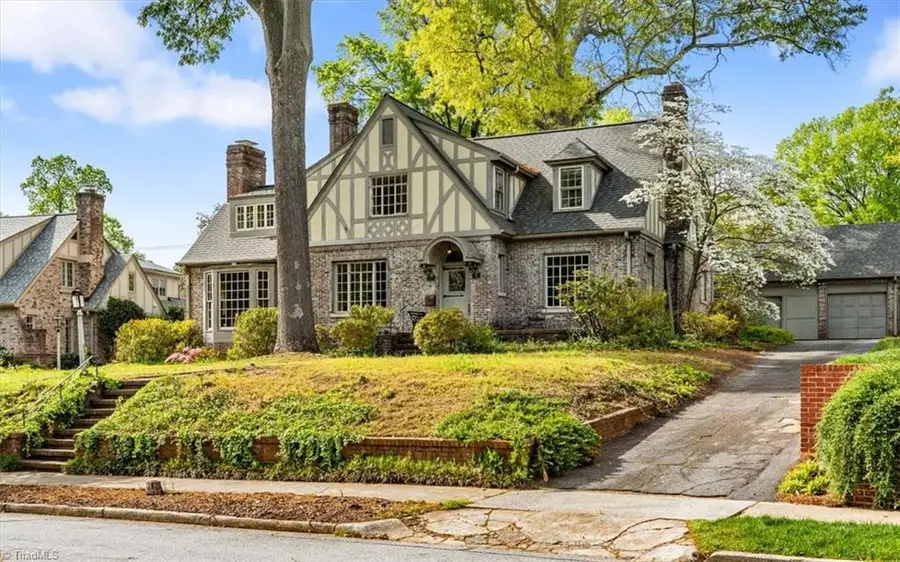 812 Dover Road, Greensboro, NC 27408 - #3