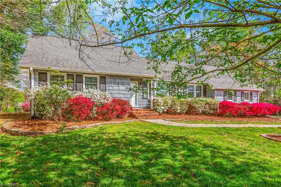 131 Ridge Street, Jonesville, NC 28642 - #2