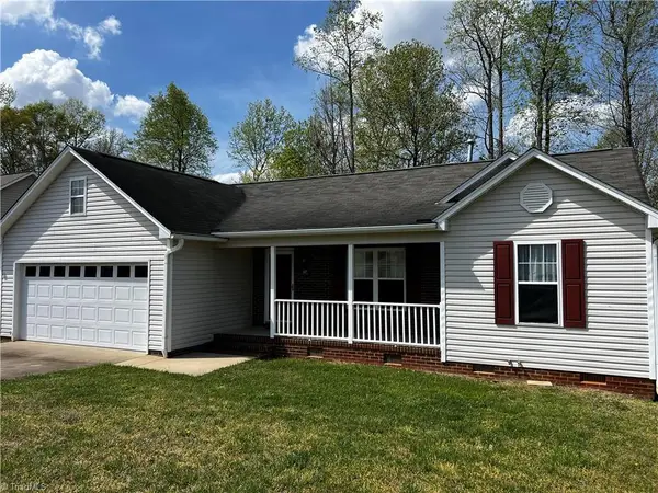 627 Fernway Drive, Burlington, NC 27217