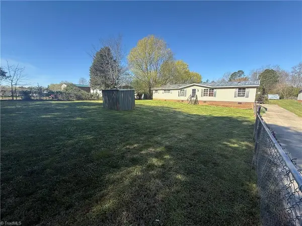 Address Withheld By Seller, Trinity, NC 27370