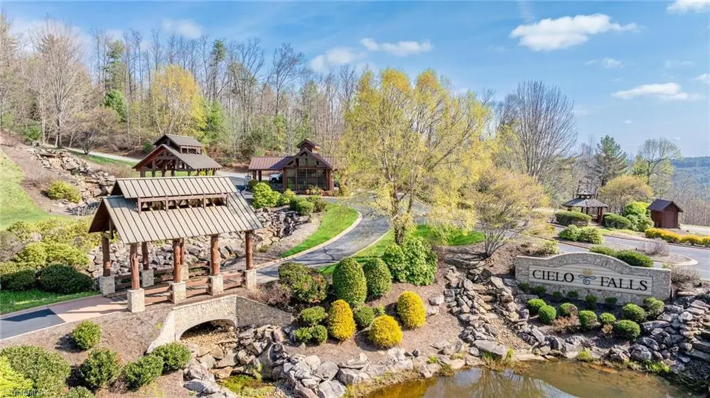 59(7C) 60 (6) Cielo Falls Drive, Purlear, NC 28665 - #1