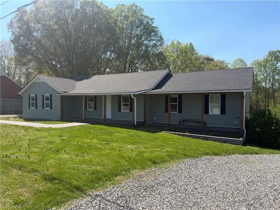 192 Shoals Road, Pinnacle, NC 27043 - #2