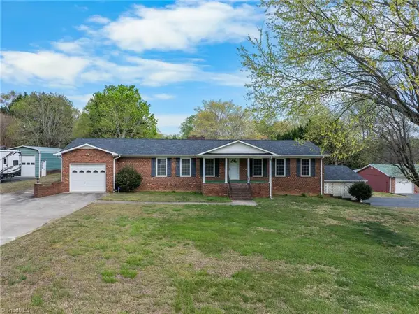 2906 Leonard Road, Lexington, NC 27295