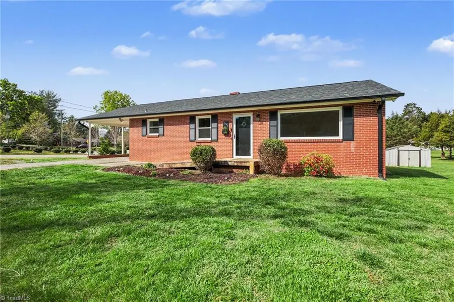 3875 Littlebrook Drive, Clemmons, NC 27012 - #2