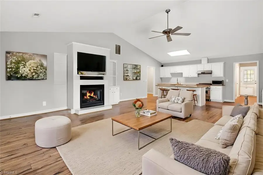 862 Easy Street, Asheboro, NC 27205 - #2