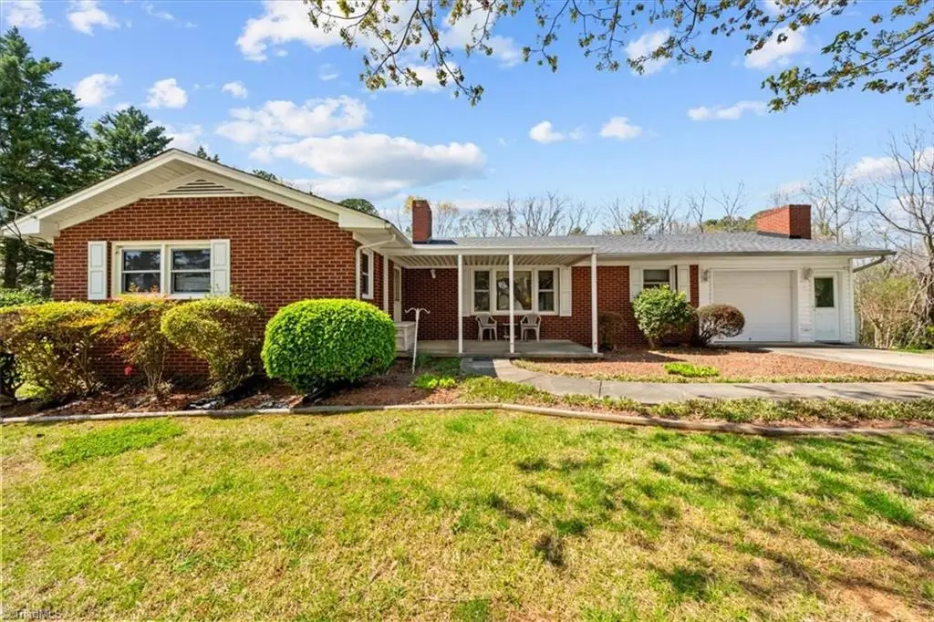 1048 Lindale Drive, Asheboro, NC 27205 - #1