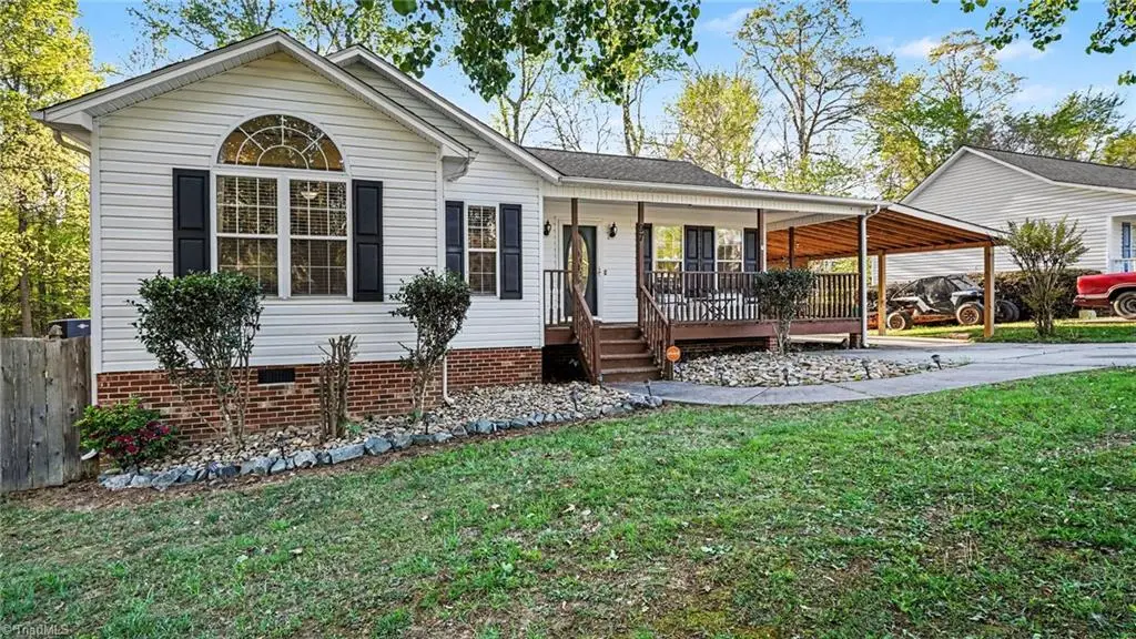 97 Red Bud Lane, Thomasville, NC 27360 - #1