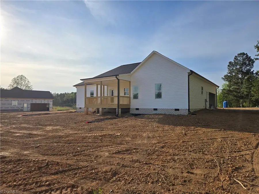 271 Stonybrook Drive, Lexington, NC 27295 - #3