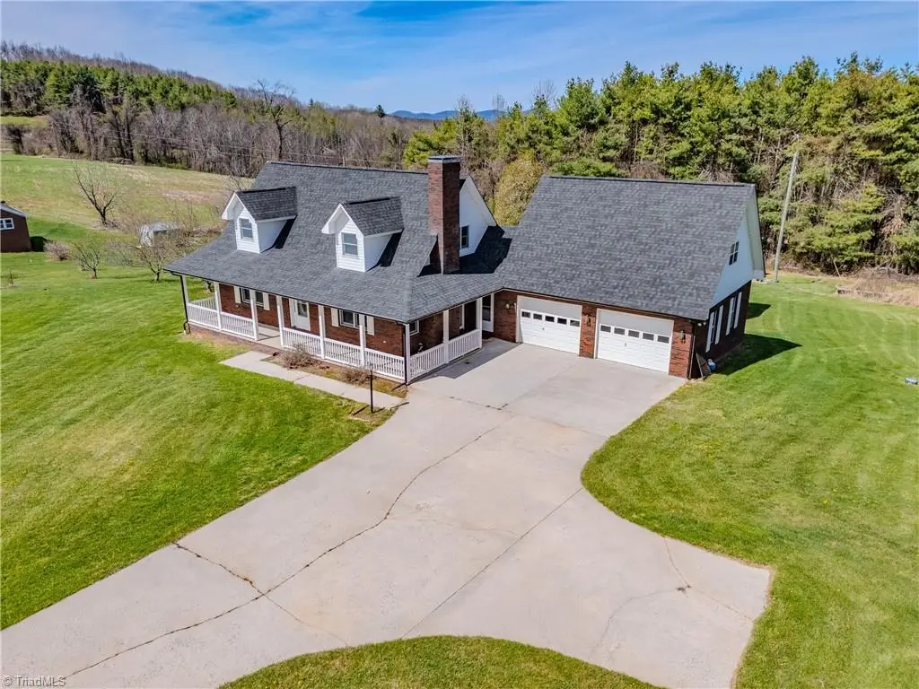 11325 Glade Valley Road, Ennice, NC 28623 - #1