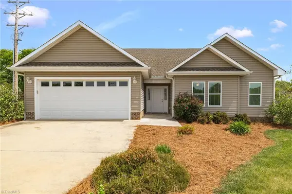 126 Applegate Court, Mocksville, NC 27028