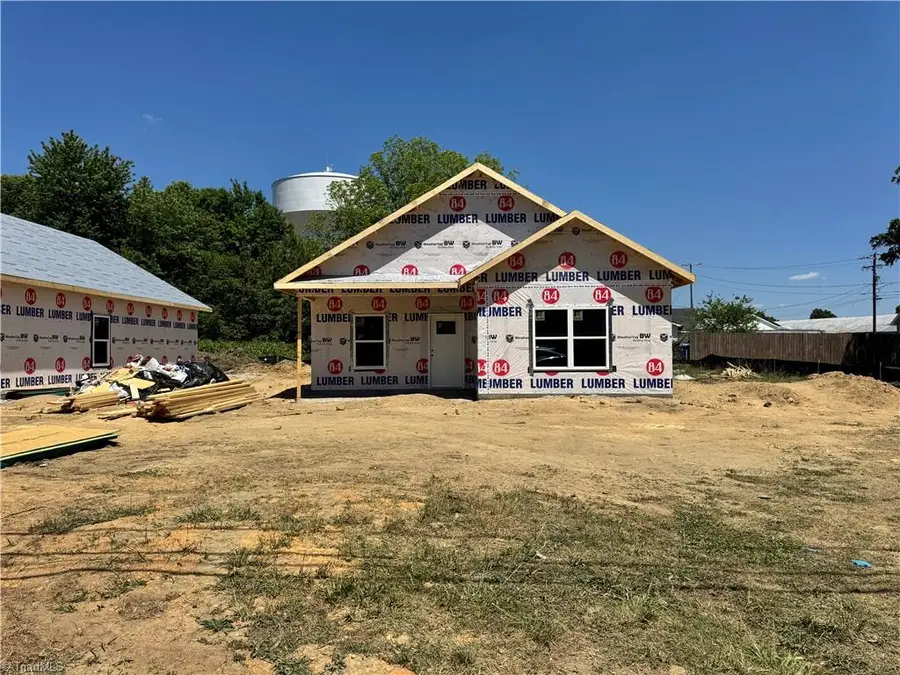 406 Dobson Street, Kernersville, NC 27284 - #2