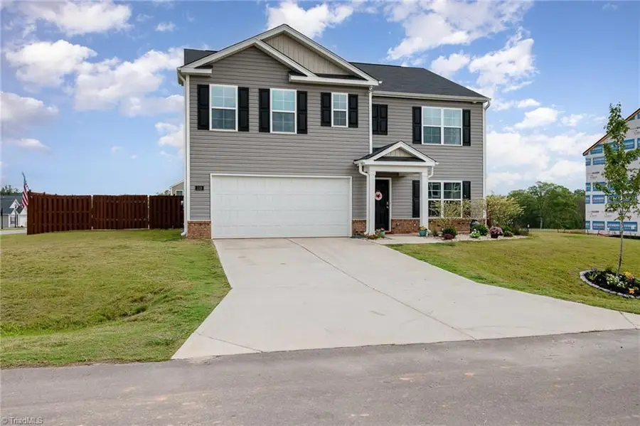 113 Stone River Way, Mayodan, NC 27027 - #3