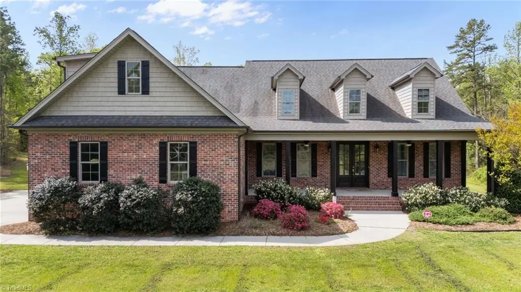 432 Vine Drive, Lexington, NC 27292 - #1