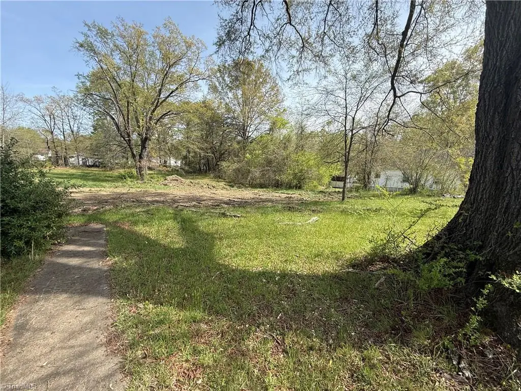 616 Friendly Road, Eden, NC 27288 - #1