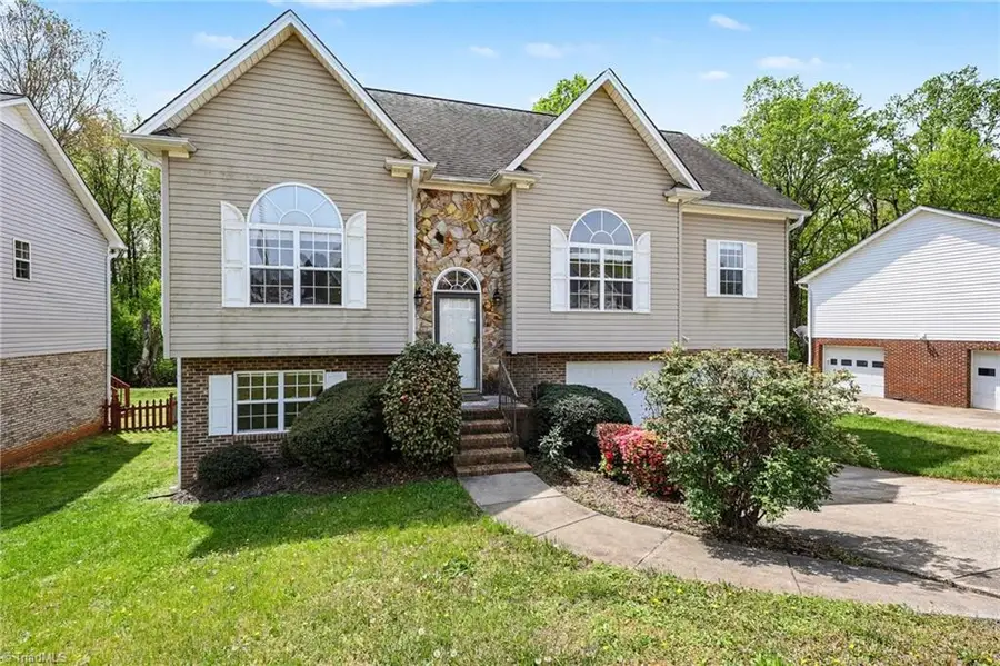 4990 Fiddlers Run Drive, Kernersville, NC 27284 - #3