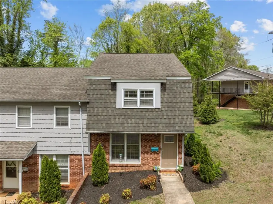 1105 Robin Hood Road #F, High Point, NC 27262 - #2