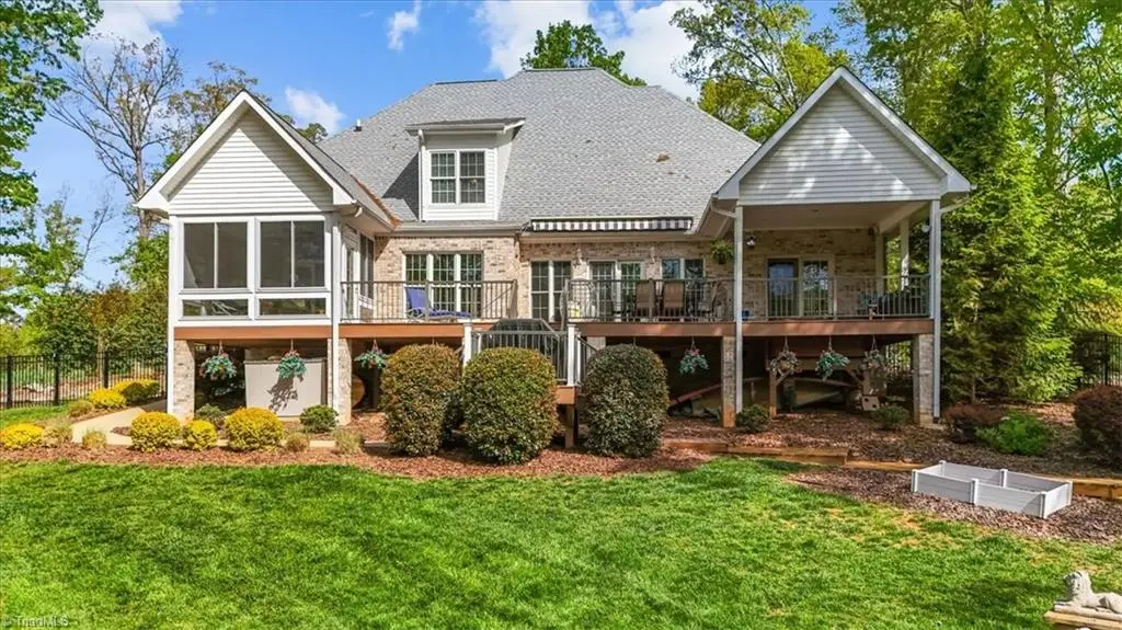 135 Harbor Drive W, Lexington, NC 27292 - #1