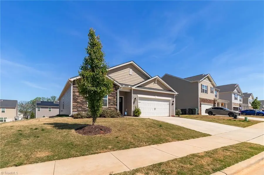 3222 Highlander Point, Greensboro, NC 27405 - #3