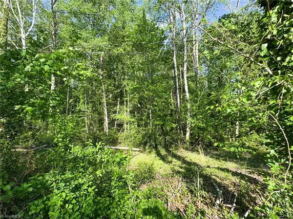 2133 Westminister Lane, Winston-Salem, NC 27106