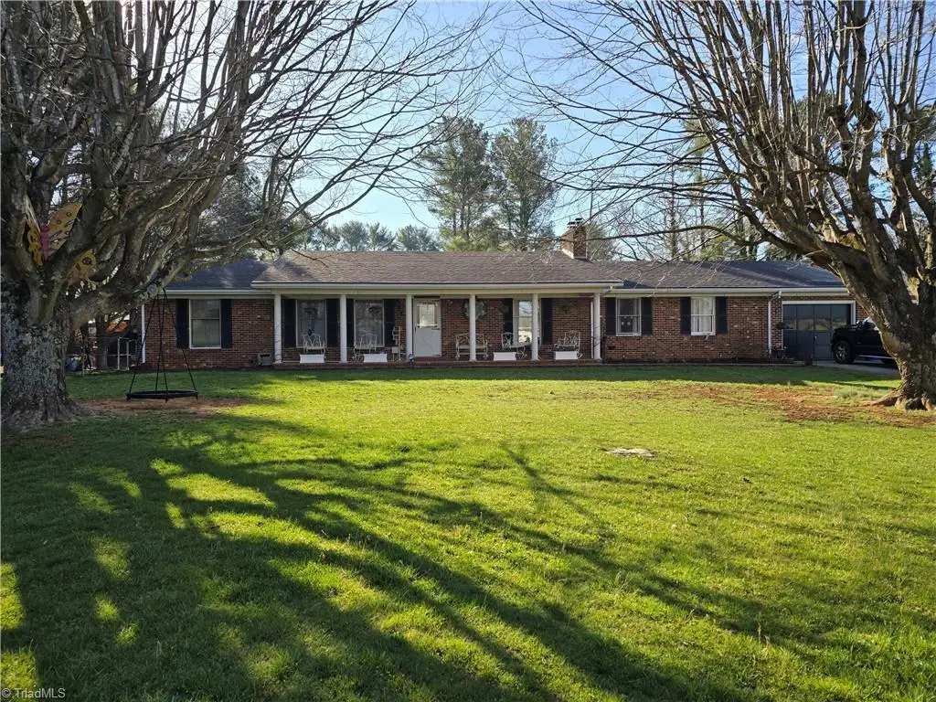 168/1685 Highland Hill Drive, Jefferson, NC 28640 - #1