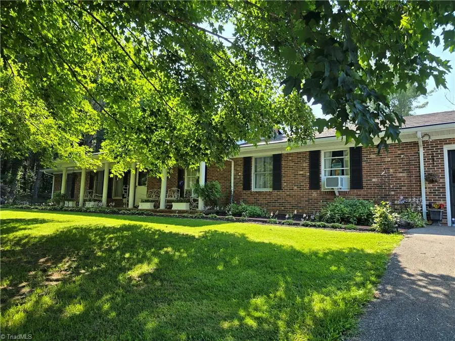 168/1685 Highland Hill Drive, Jefferson, NC 28640 - #2