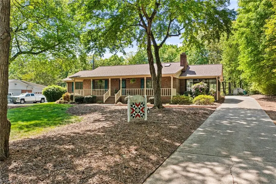 2216 Whites Mill Road, High Point, NC 27265 - #2