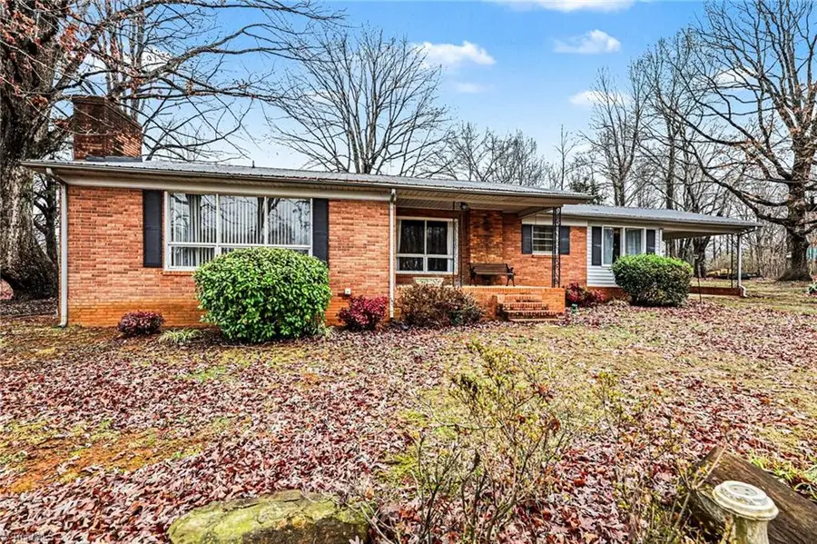 1324 Seays Road, Liberty, NC 27298 - #2