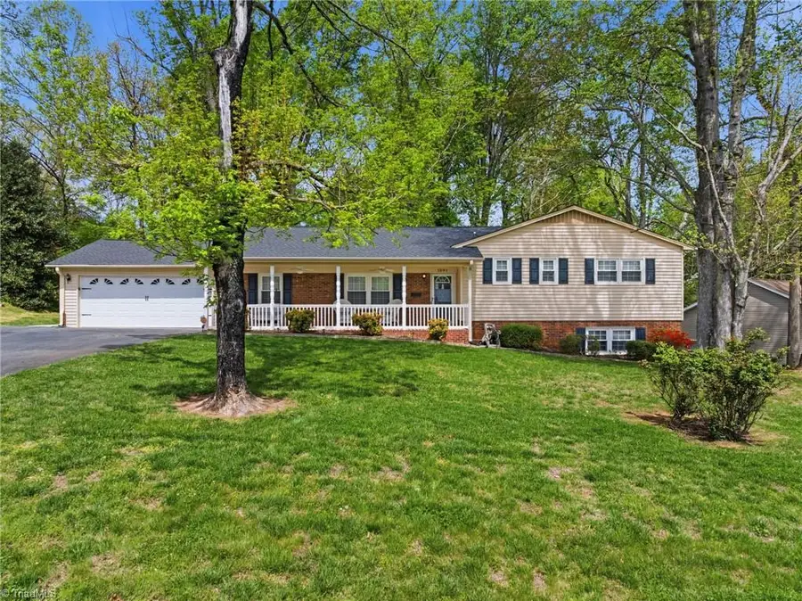 1291 Old Salem Road, Kernersville, NC 27284 - #2