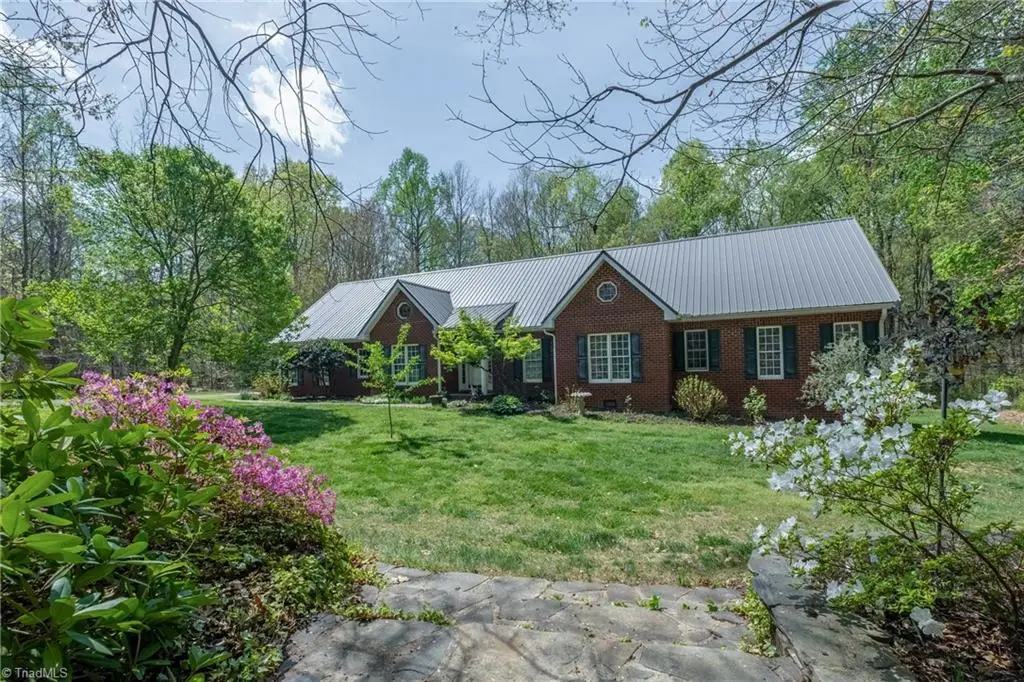 3227 N Us Highway 601, Mocksville, NC 27028 - #1